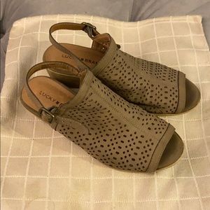Lucky ☘️ Brand Girls Sandals